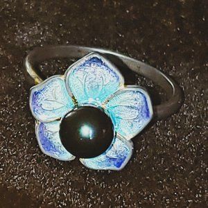 Black Pearl Flower Ring Size 7